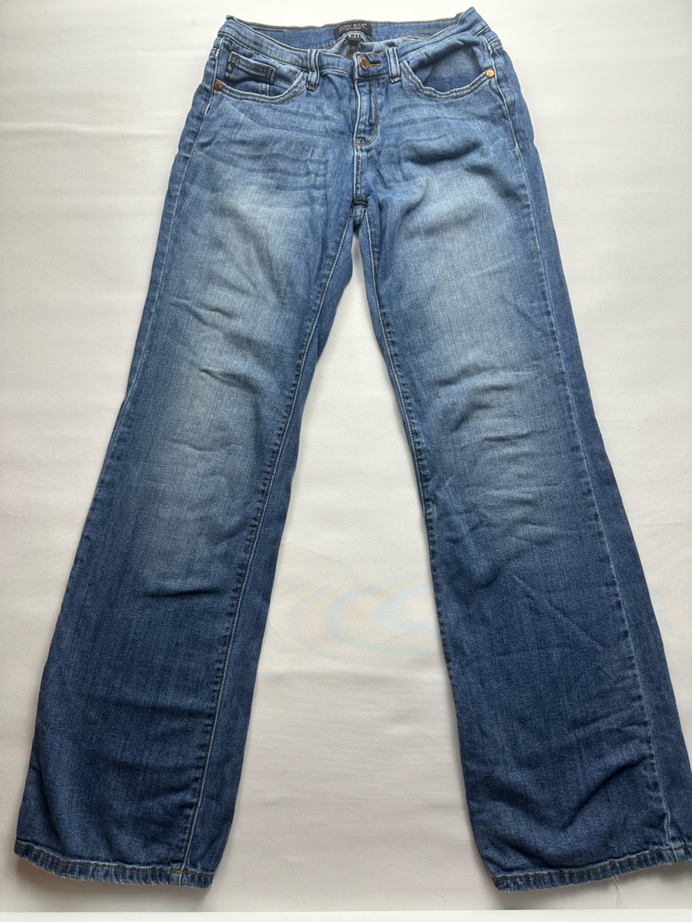 Women’s Blue Denim Jeans - Slim Boot Cut Leg. Size 5/27